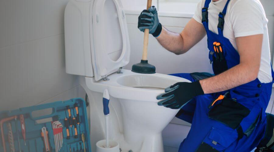Expert burst pipe repair services in Stuarts Draft, VA